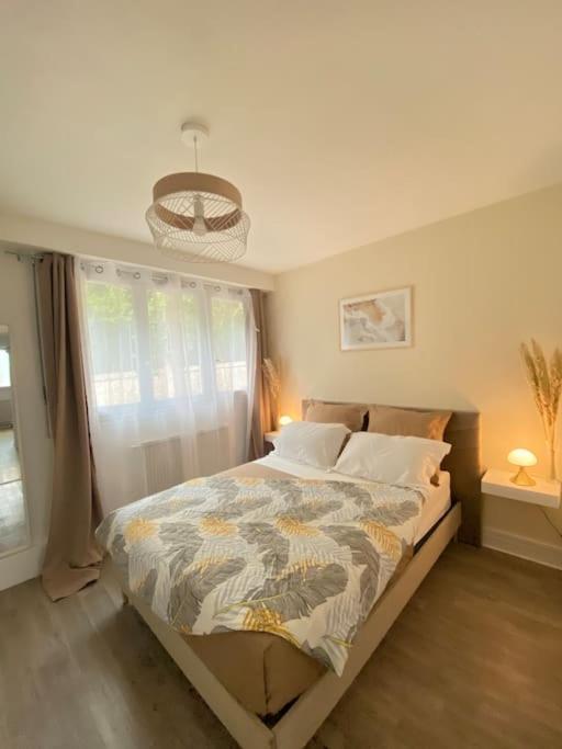 Derniere Reservations Avant Indisponibilite En Septembre Pour 12 Mois, Illimites Jacuzzi Spa Bain A Remous Interieur, Sauna Interieur, Parking Reserve, Vue Et Acces Parc, Prestations Uniques, 1Er Etage Corbeil-Essonnes Εξωτερικό φωτογραφία