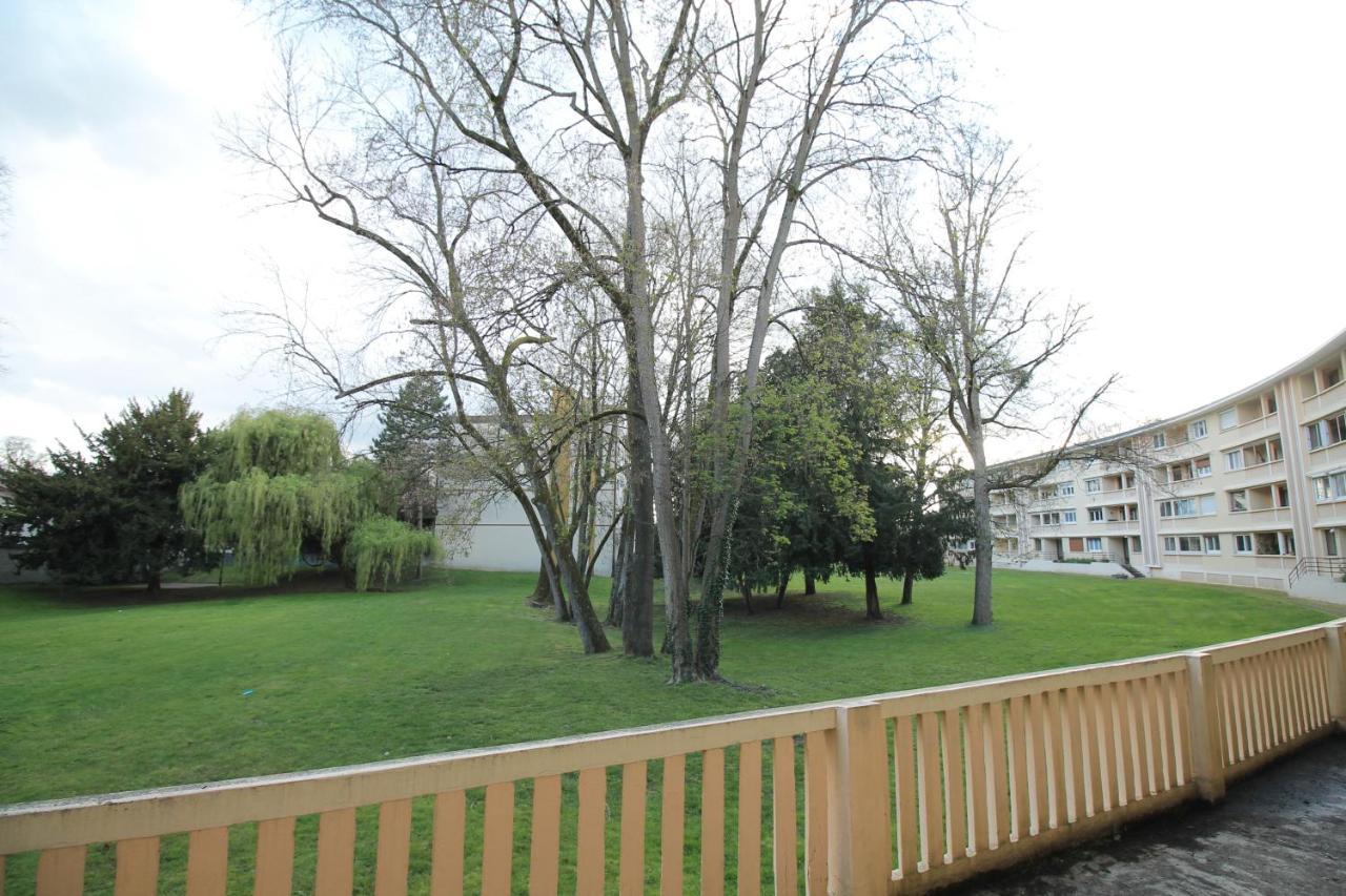 Derniere Reservations Avant Indisponibilite En Septembre Pour 12 Mois, Illimites Jacuzzi Spa Bain A Remous Interieur, Sauna Interieur, Parking Reserve, Vue Et Acces Parc, Prestations Uniques, 1Er Etage Corbeil-Essonnes Εξωτερικό φωτογραφία
