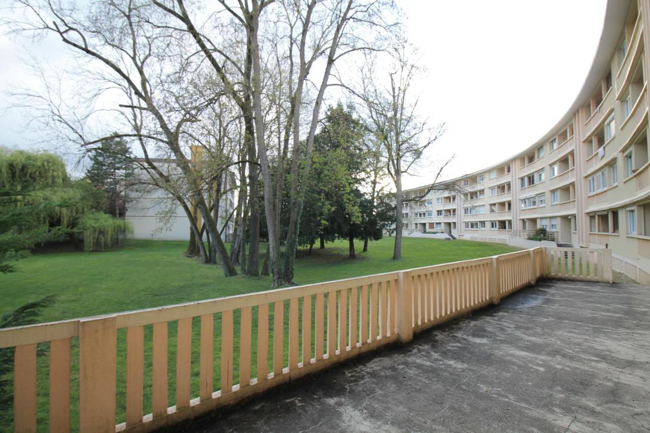 Derniere Reservations Avant Indisponibilite En Septembre Pour 12 Mois, Illimites Jacuzzi Spa Bain A Remous Interieur, Sauna Interieur, Parking Reserve, Vue Et Acces Parc, Prestations Uniques, 1Er Etage Corbeil-Essonnes Εξωτερικό φωτογραφία